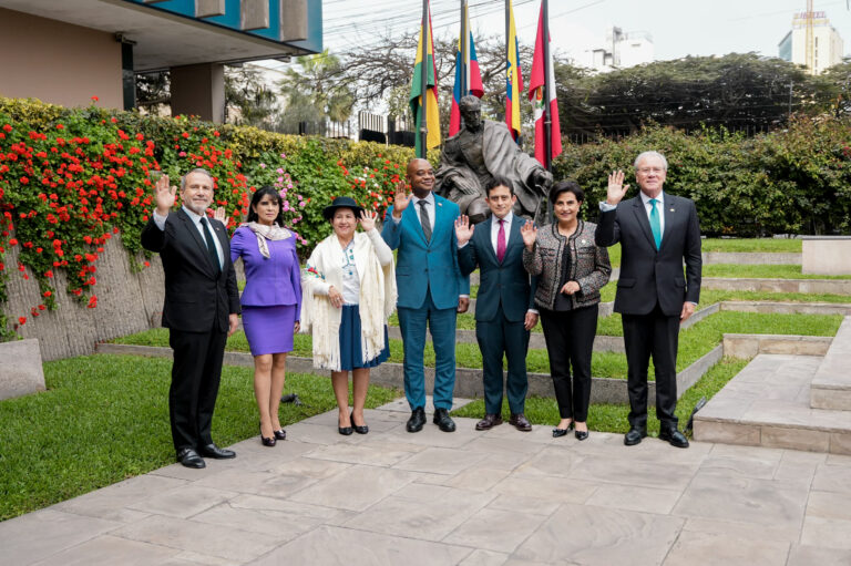 OFICIAL CAN (1)