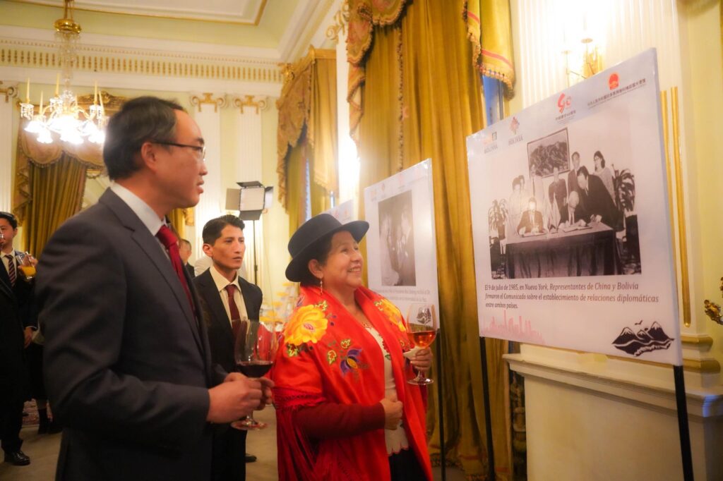 99bab7df-85fe-4b0e-8bd1-c931d81734ba