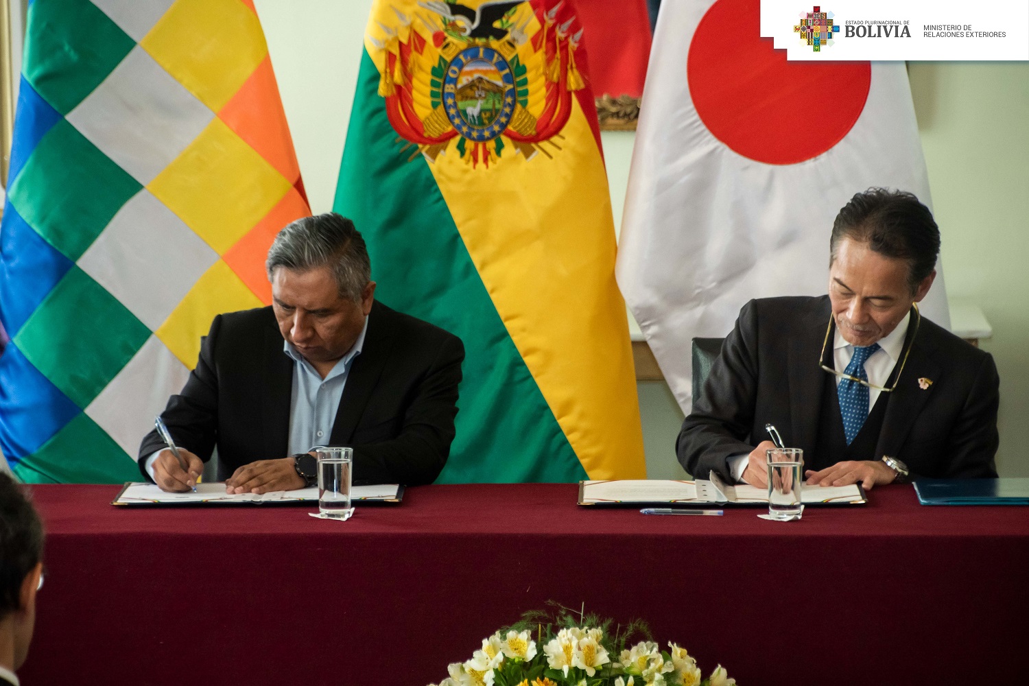 Bolivia y Japón suscriben un acuerdo que viabiliza crédito de cooperación