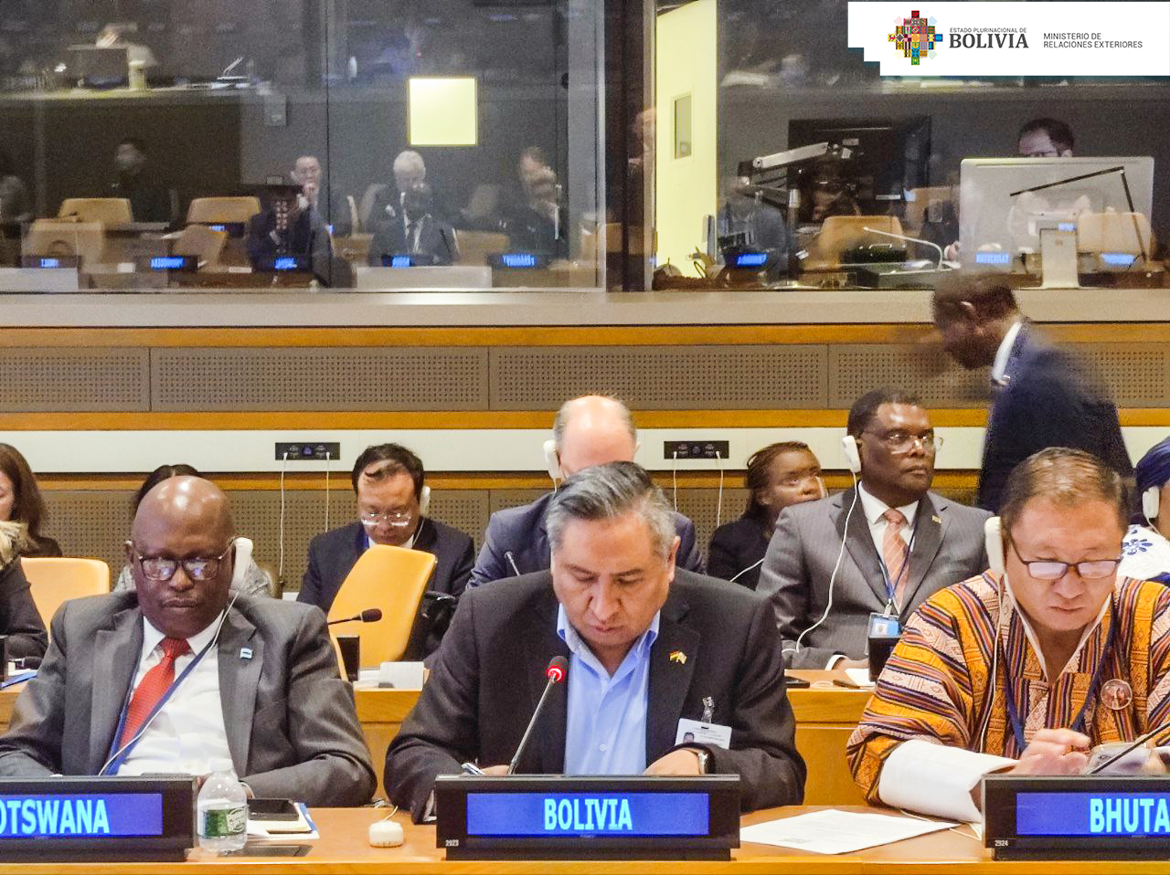En la reunión de países en desarrollo sin litoral, el Canciller Mayta destaca los avances de Bolivia a pesar de esta condición