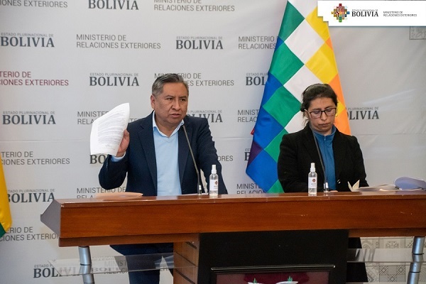 La Cancillería aclara que el ex Cónsul Honorario de Bolivia en Kiev fue cesado por emisión de visas irregulares
