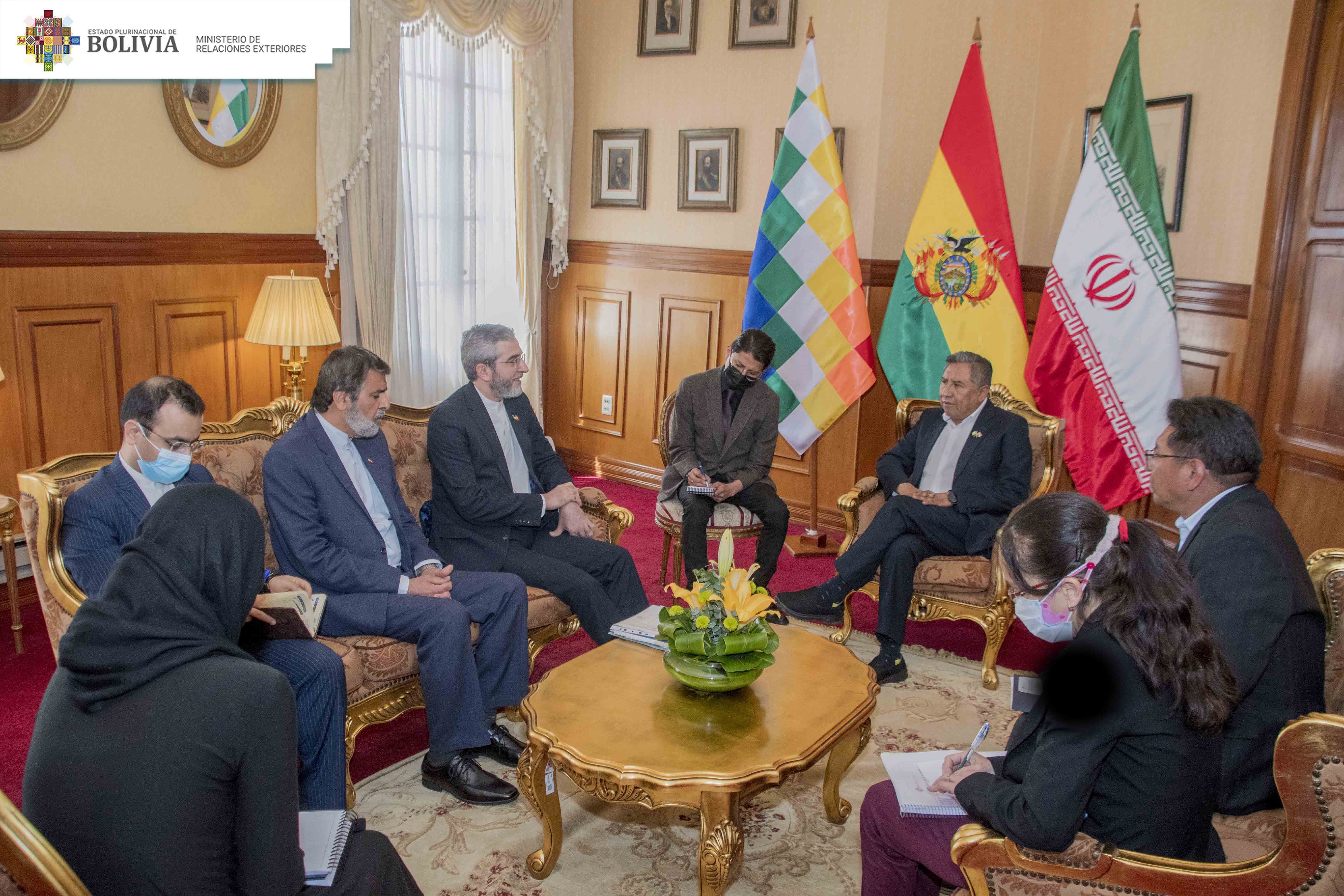 Viceministro de relaciones exteriores de Irán visita Bolivia para abordar temas de las relaciones diplomáticas entre ambos países